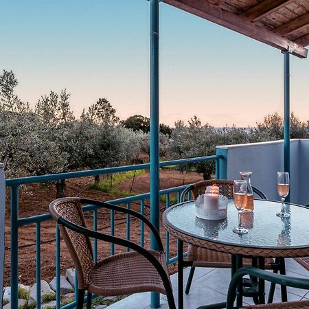 Secret Summer Havens - Perfectly Secluded Getaways Vasilitsion Экстерьер фото