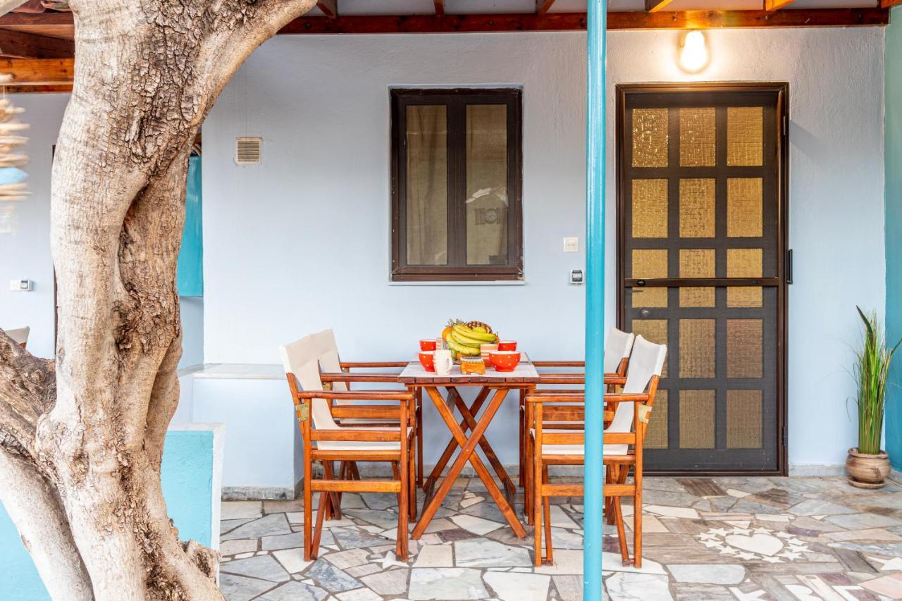 Secret Summer Havens - Perfectly Secluded Getaways Vasilitsion Экстерьер фото