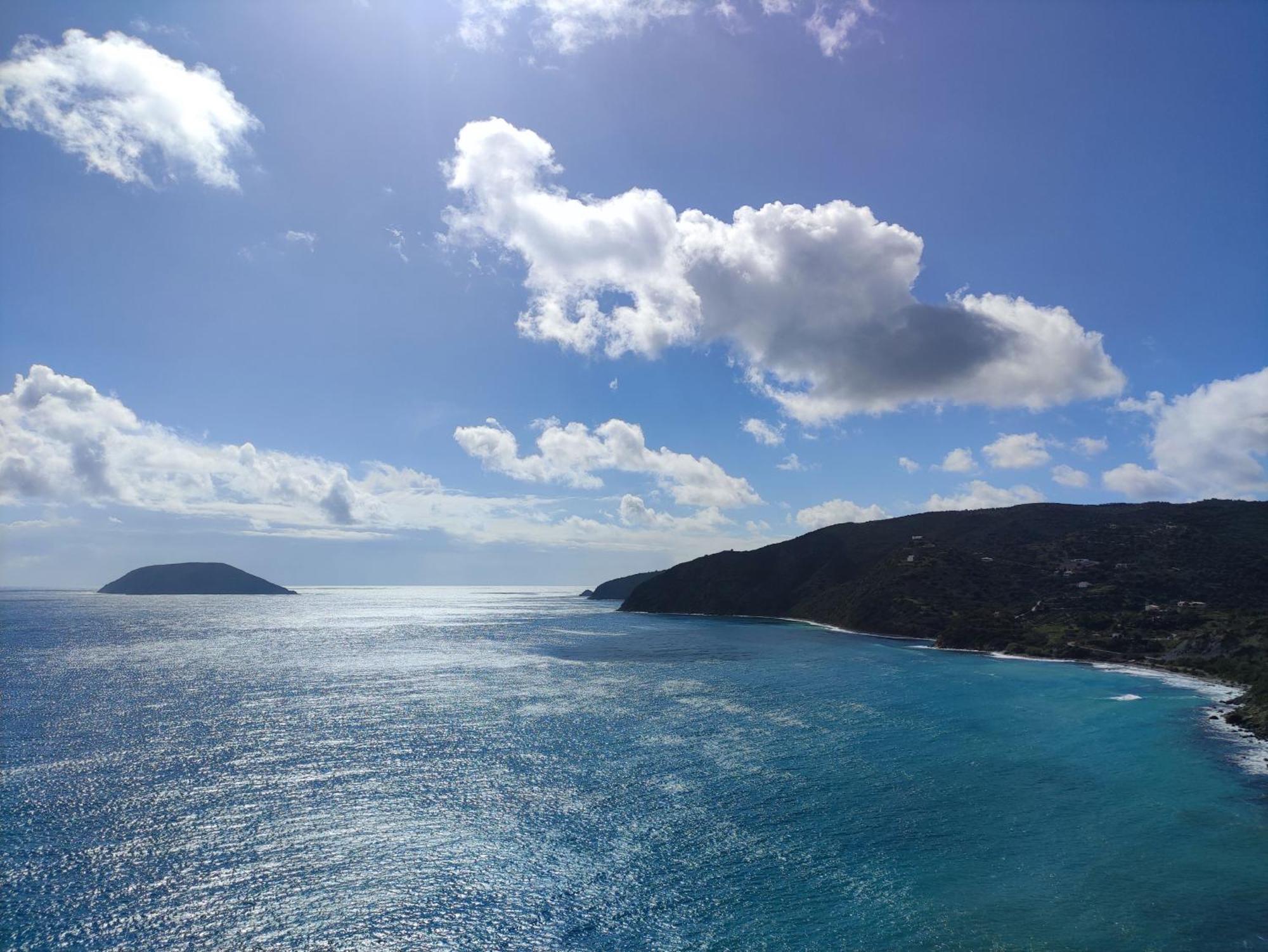 Secret Summer Havens - Perfectly Secluded Getaways Vasilitsion Экстерьер фото